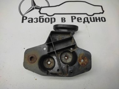 Кронштейн крепления бампера MERCEDES-BENZ M-класс W164 рестайлинг (2008 - 2011) — Разборка Мерседес