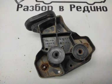 Кронштейн крепления бампера MERCEDES-BENZ M-класс W164 рестайлинг (2008 - 2011) — Разборка Мерседес