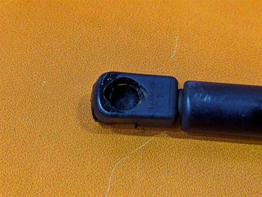 Амортизатор крышки багажника MERCEDES-BENZ M-класс W163 (1997 - 2001) — Разборка Мерседес