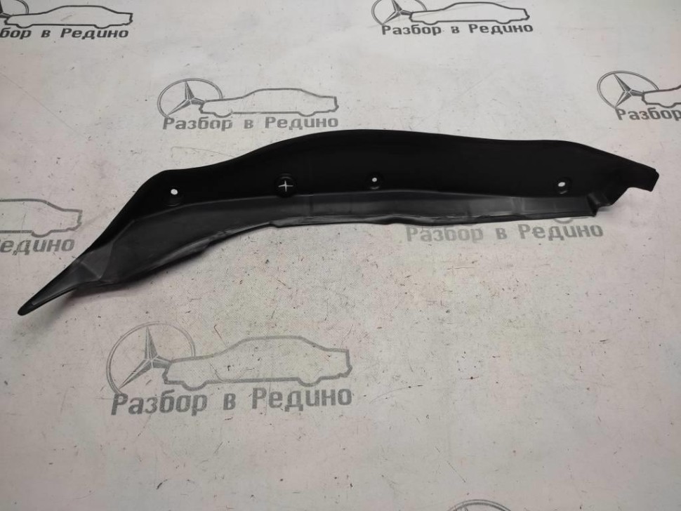Пыльник крыла MERCEDES-BENZ C-класс W205/S205/C205/A205 (2014 - 2018) фото 1 — Разборка Мерседес