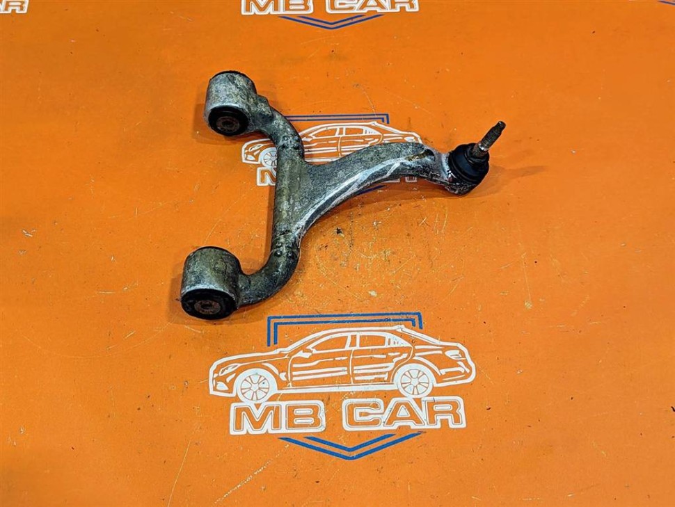 Рычаг передний верхний MERCEDES-BENZ M-класс W163 (1997 - 2001) фото 1 — Разборка Мерседес