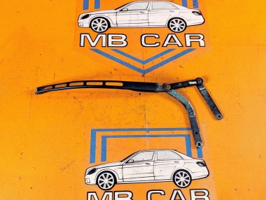Поводок дворников MERCEDES-BENZ CLK-класс C209/A209 (2002 - 2005) CLK 270 CDI 2.7 AT (170 л.с.) &mdash; Разборка Мерседес