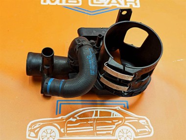 Кронштейн топливного фильтра MERCEDES-BENZ C-класс W204/S204 (2006 - 2011) — Разборка Мерседес