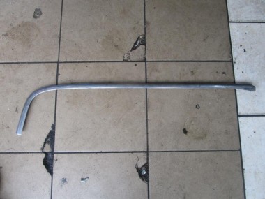 Молдинг бампера MERCEDES-BENZ E-класс W124/S124/C124/A124 (1984 - 1997) — Разборка Мерседес