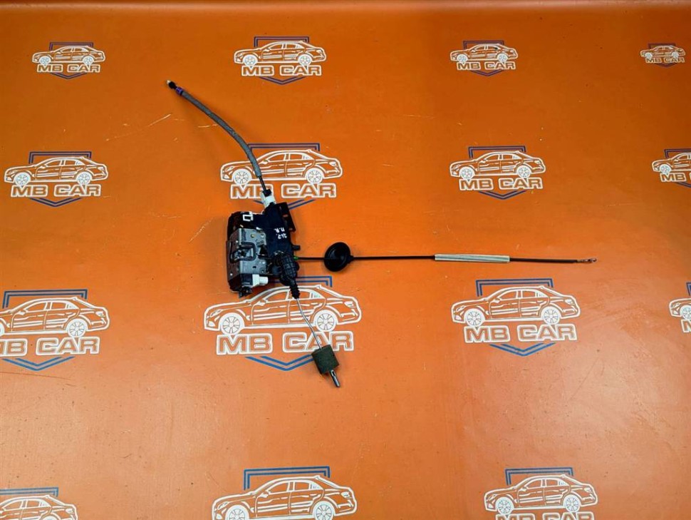 Замок двери передней правой MERCEDES-BENZ E-класс W212/S212/C207/A207 рестайлинг (2013 - 2016) фото 1 — Разборка Мерседес