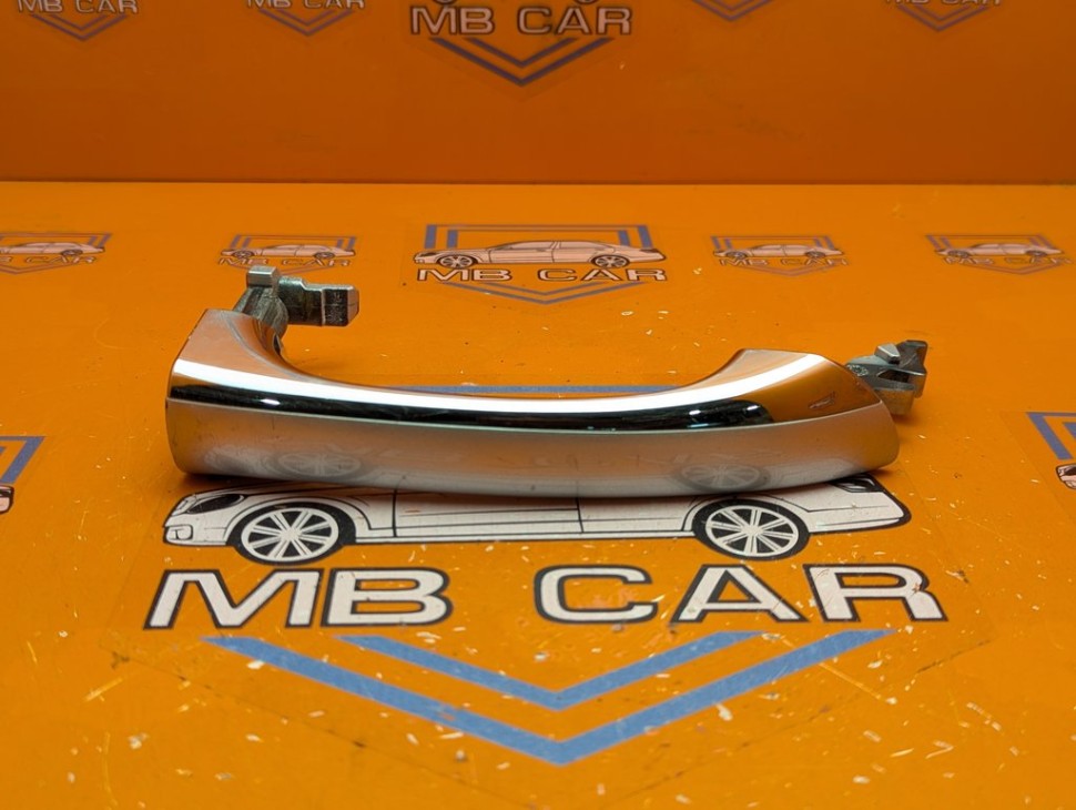 Ручка двери наружняя MERCEDES-BENZ E-класс W211/S211 рестайлинг (2006 - 2009) E 200 1.8 AT (184 л.с.) фото 1 &mdash; Разборка Мерседес