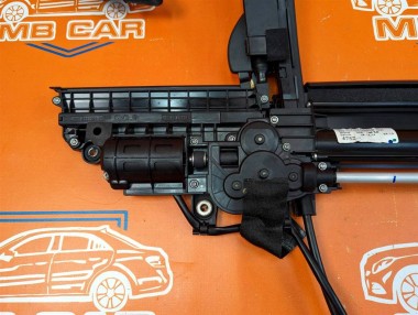 Шторка задней двери MERCEDES-BENZ S-класс AMG W222/C217/A217 (2013 - 2017) — Разборка Мерседес