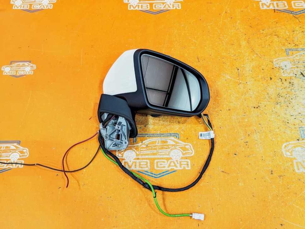Зеркало правое MERCEDES-BENZ C-класс W205/S205/C205/A205 (2014 - 2018) фото 1 — Разборка Мерседес