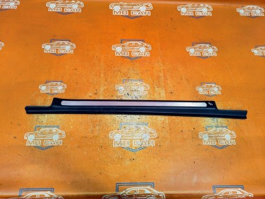 Накладка порога внутренняя MERCEDES-BENZ C-класс W203/S203/CL203 (2000 - 2004) — Разборка Мерседес