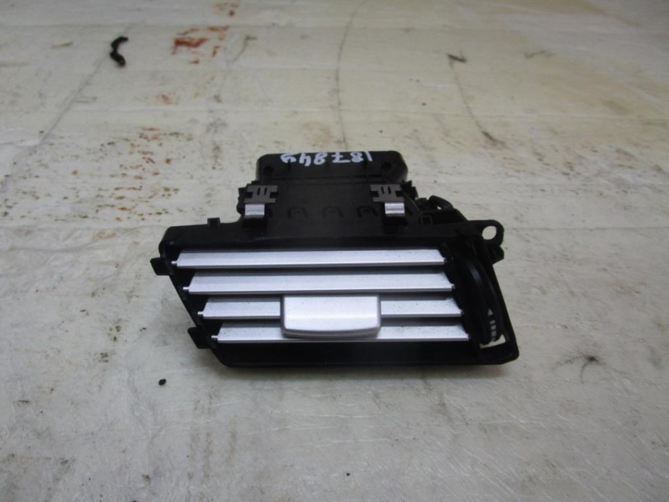 Воздуховод MERCEDES-BENZ E-класс W212/S212/C207/A207 (2009 - 2013) фото 1 — Разборка Мерседес