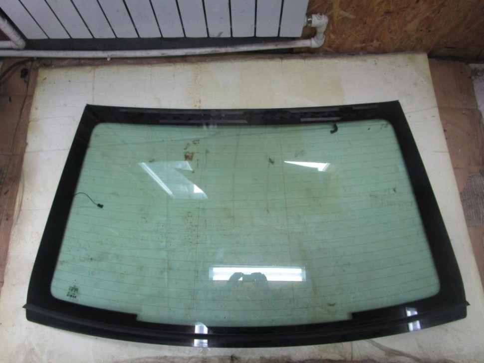 Стекло заднее MERCEDES-BENZ E-класс W212/S212/C207/A207 (2009 - 2013) фото 1 — Разборка Мерседес