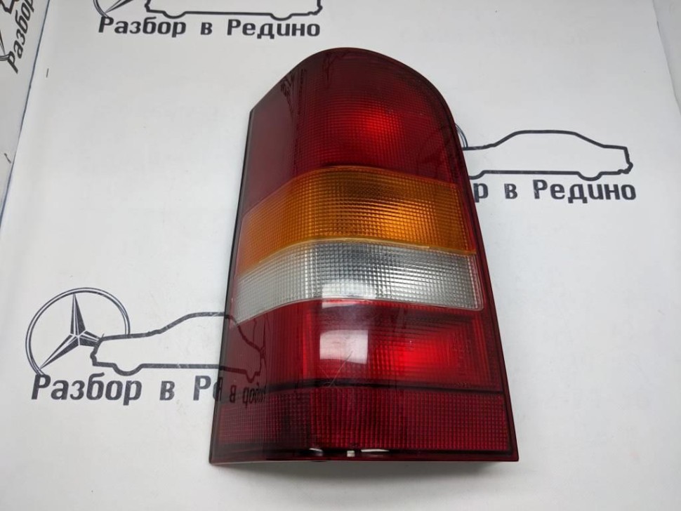 Фонарь задний левый MERCEDES-BENZ Vito W638 (1996 - 2003) фото 1 — Разборка Мерседес