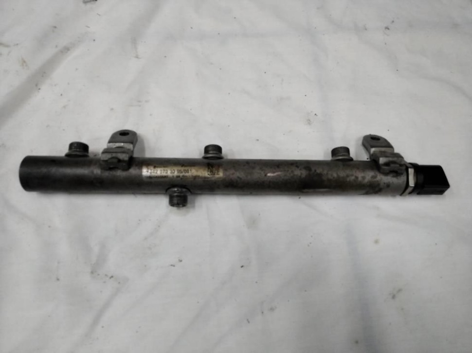 Рампа топливная MERCEDES-BENZ E-класс W212/S212/C207/A207 (2009 - 2013) фото 1 — Разборка Мерседес