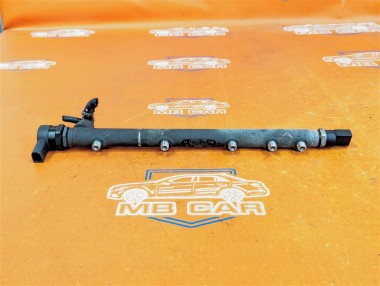 Рампа топливная MERCEDES-BENZ C-класс W203/S203/CL203 (2000 - 2004) — Разборка Мерседес