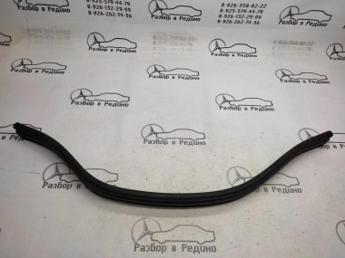 Уплотнитель моторного отсека MERCEDES-BENZ M-класс W166 (2011 - 2015) — Разборка Мерседес