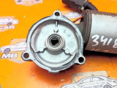 Моторчик раздаточной коробки MERCEDES-BENZ M-класс W163 (1997 - 2001) &mdash; Разборка Мерседес