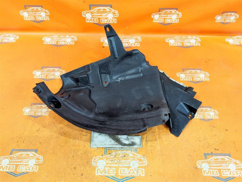 Подкрылок передний правый, задняя часть MERCEDES-BENZ C-класс W204/S204 (2006 - 2011) фото 1 — Разборка Мерседес