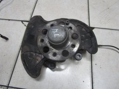 Кулак поворотный передний левый MERCEDES-BENZ C-класс W203/S203/CL203 рестайлинг (2004 - 2008) — Разборка Мерседес