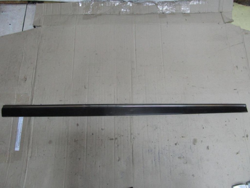 Молдинг двери MERCEDES-BENZ CLK-класс C209/A209 (2002 - 2005) фото 1 — Разборка Мерседес