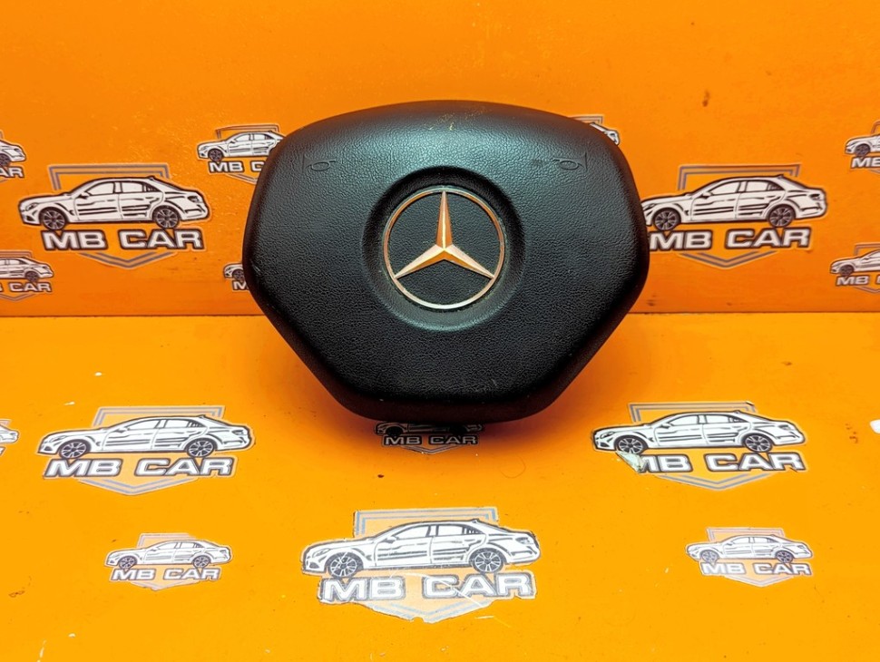 Подушка безопасности в руль MERCEDES-BENZ A-класс W176 (2012 - 2015) фото 1 — Разборка Мерседес