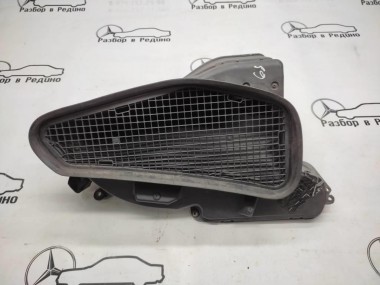 Воздухозаборник MERCEDES-BENZ S-класс W220 (1998 - 2005) — Разборка Мерседес
