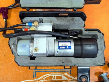 Насос крышки багажника MERCEDES-BENZ E-класс W211/S211 (2002 - 2006) — Разборка Мерседес