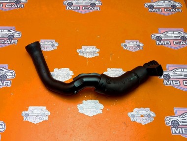 Трубка вентиляции картерных газов MERCEDES-BENZ C-класс W204/S204 (2006 - 2011) &mdash; Разборка Мерседес