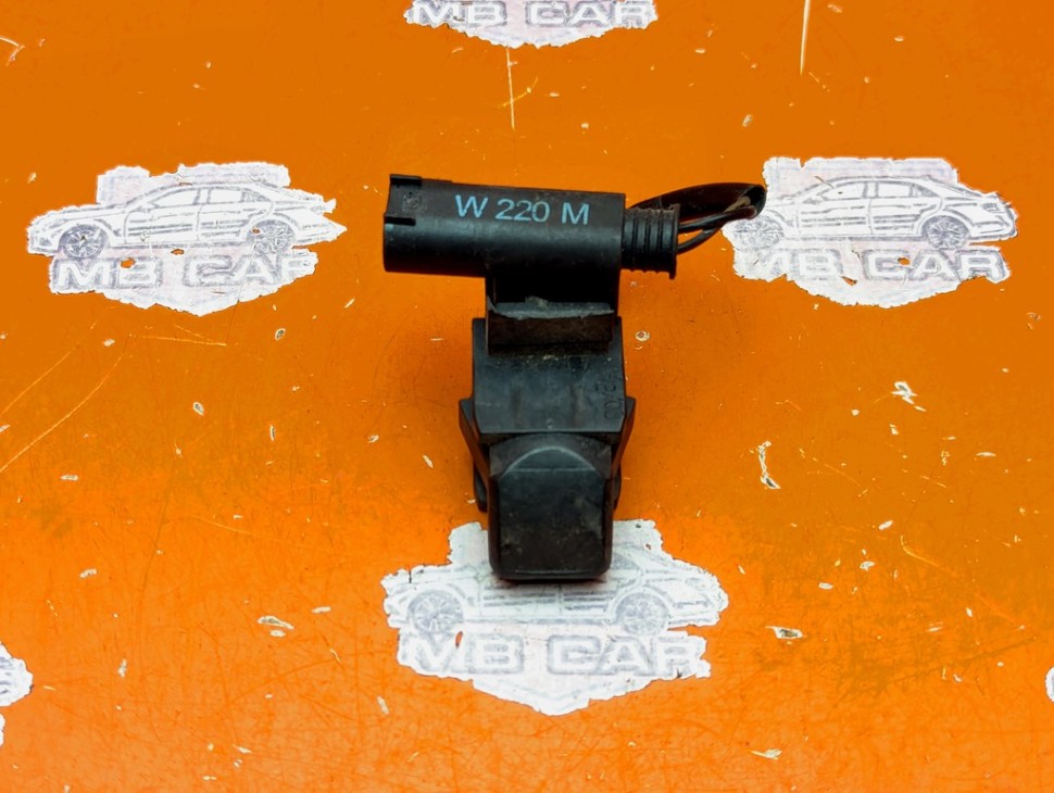 Форсунка омывателя лобового стекла MERCEDES-BENZ S-класс W220 рестайлинг (2002 - 2005) фото 1 &mdash; Разборка Мерседес