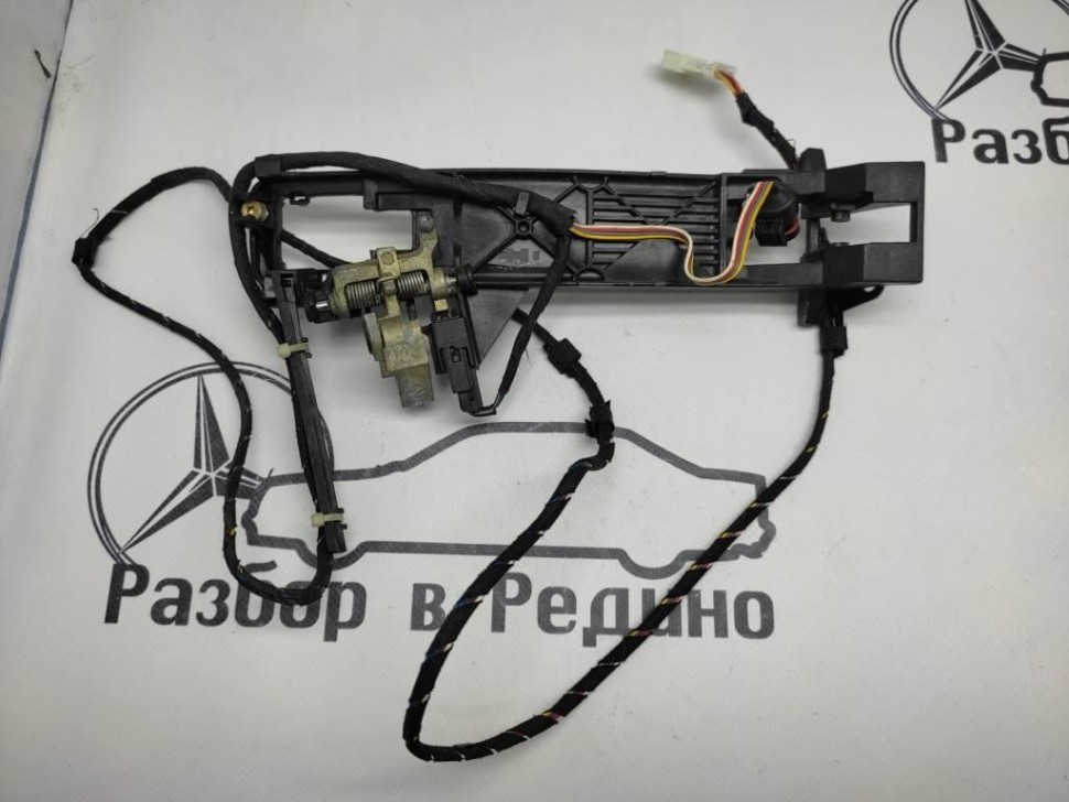 Ответная часть замка двери MERCEDES-BENZ S-класс W220 рестайлинг (2002 - 2005) фото 1 — Разборка Мерседес