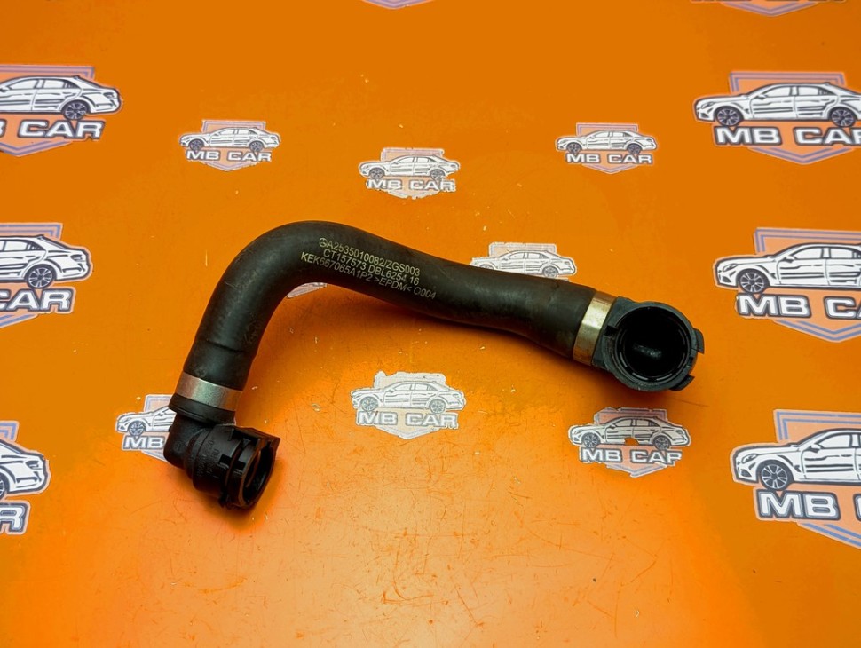 Патрубок ОЖ MERCEDES-BENZ E-класс W213/S213/C238/A238 (2016 - 2021) фото 1 — Разборка Мерседес