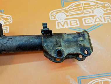 Стойка передняя MERCEDES-BENZ Vito W639 рестайлинг (2010 - 2014) — Разборка Мерседес