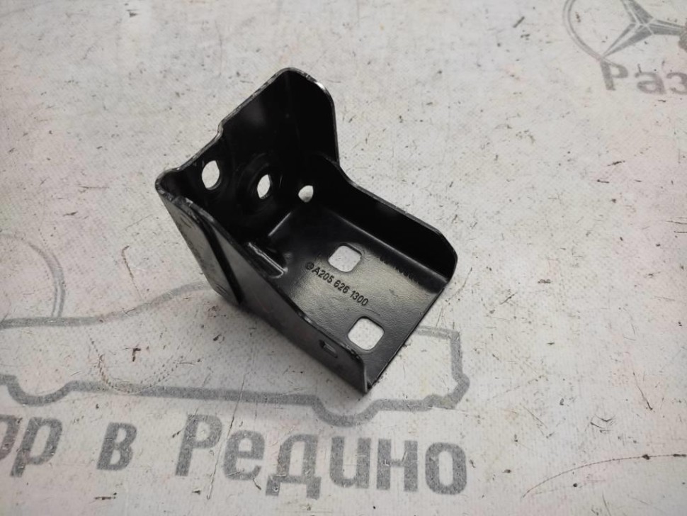 Кронштейн радиатора MERCEDES-BENZ C-класс W205/S205/C205/A205 (2014 - 2018) фото 1 — Разборка Мерседес