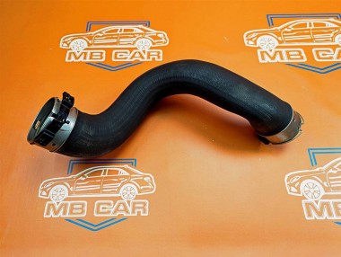 Патрубок интеркулера MERCEDES-BENZ C-класс W204/S204 (2006 - 2011) — Разборка Мерседес