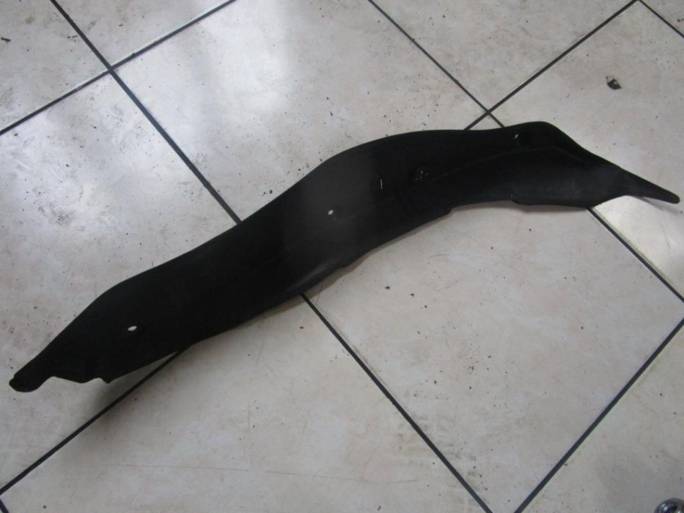 Пыльник крыла MERCEDES-BENZ C-класс W205/S205/C205/A205 (2014 - 2018) фото 1 — Разборка Мерседес