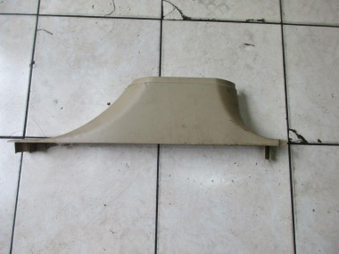 Накладка средней стойки MERCEDES-BENZ R-класс W251 (2005 - 2007) — Разборка Мерседес