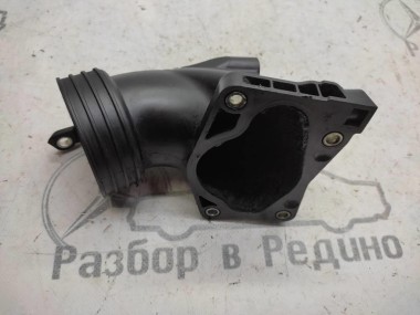 Патрубок впускного коллектора MERCEDES-BENZ C-класс W204/S204 (2006 - 2011) — Разборка Мерседес