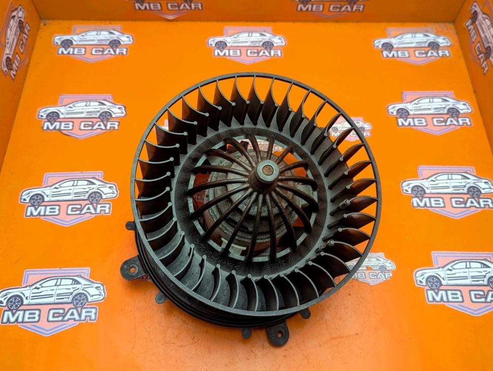 Моторчик печки MERCEDES-BENZ S-класс W220 (1998 - 2005) фото 1 — Разборка Мерседес