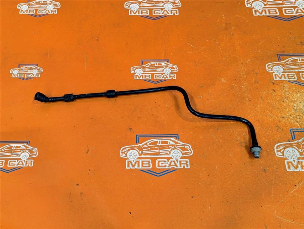 Трубка вакуумная MERCEDES-BENZ Sprinter W901-905 (1995 - 2006) фото 1 — Разборка Мерседес