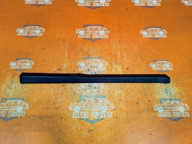 Накладка порога внутренняя MERCEDES-BENZ C-класс W203/S203/CL203 (2000 - 2004) — Разборка Мерседес