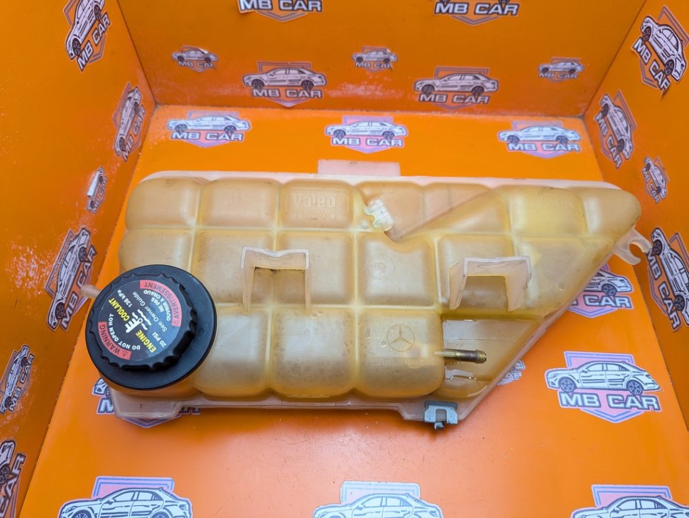 Бачок расширительный MERCEDES-BENZ M-класс W163 рестайлинг (2001 - 2005) фото 1 &mdash; Разборка Мерседес