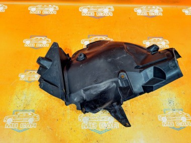 Подкрылок передний левый, задняя часть MERCEDES-BENZ C-класс W204/S204 (2006 - 2011) — Разборка Мерседес
