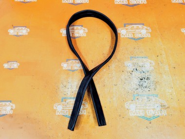 Уплотнитель моторного отсека MERCEDES-BENZ GLC-класс X253 (2015 - 2019) — Разборка Мерседес