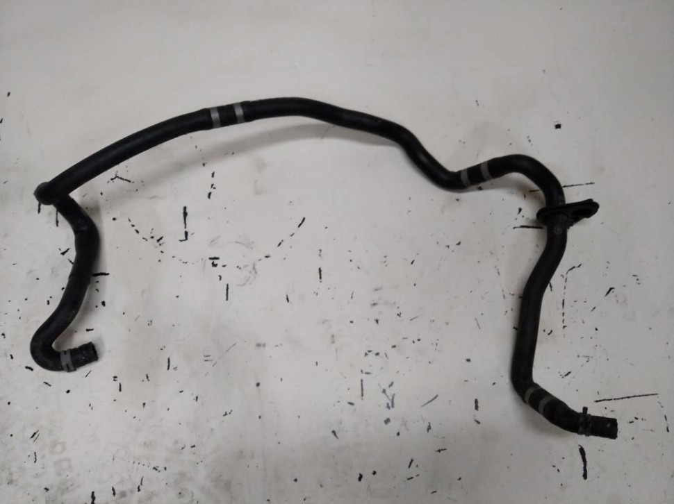 Шланг подогрева бачка омывателя MERCEDES-BENZ S-класс W220 рестайлинг (2002 - 2005) фото 1 — Разборка Мерседес