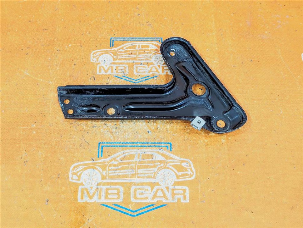 Кронштейн MERCEDES-BENZ GLE-класс Coupe C292 (2015 - 2019) фото 1 — Разборка Мерседес