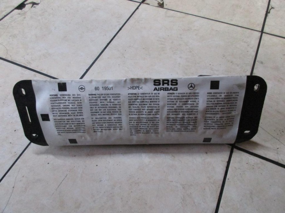 Подушка безопасности пасажирская MERCEDES-BENZ A-класс W169 (2004 - 2008) фото 1 — Разборка Мерседес