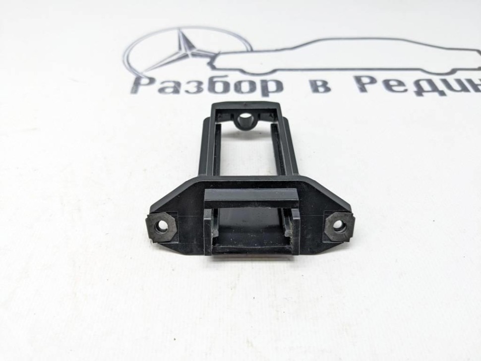 Направляющая MERCEDES-BENZ E-класс W210/S210 (1995 - 1999) фото 1 — Разборка Мерседес