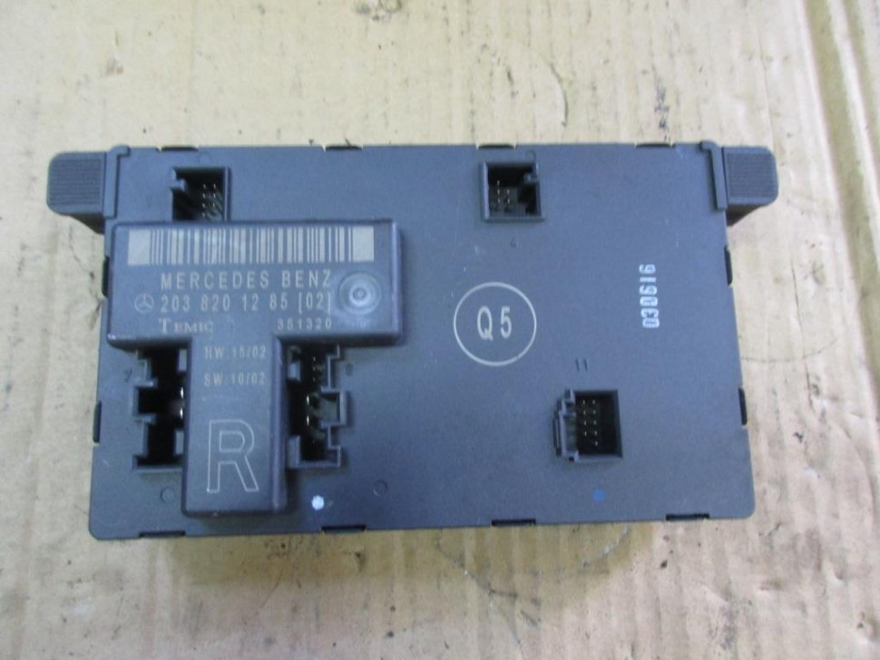 Блок двери MERCEDES-BENZ C-класс W203/S203/CL203 (2000 - 2004) фото 1 — Разборка Мерседес