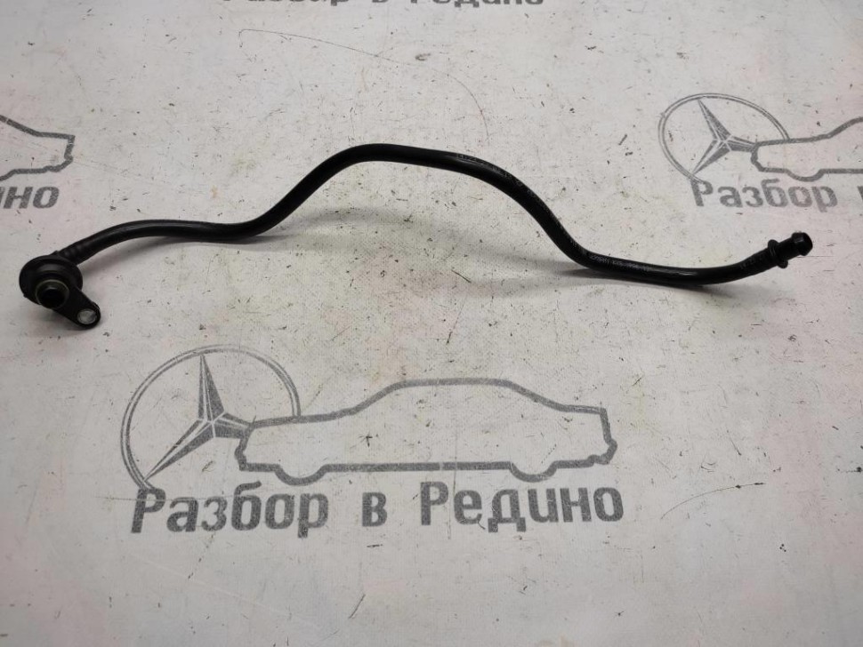 Трубка вентиляции картерных газов MERCEDES-BENZ M-класс W166 (2011 - 2015) фото 1 — Разборка Мерседес