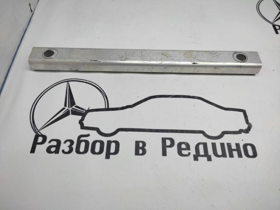 Распорка MERCEDES-BENZ GLS-класс X166 (2015 - 2019) фото 1 — Разборка Мерседес