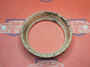 Крышка топливного насоса MERCEDES-BENZ M-класс W163 (1997 - 2001) — Разборка Мерседес